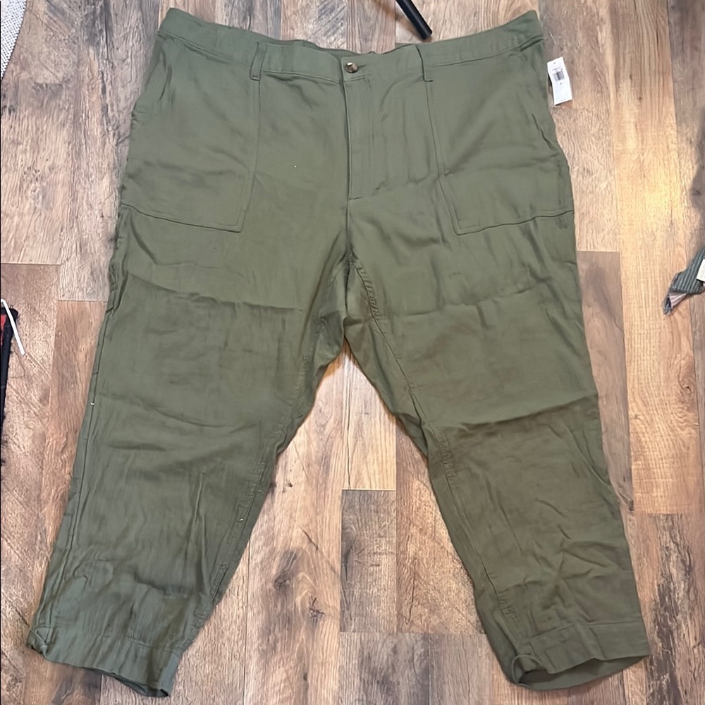 Old navy 100 % Cotton Olive Green Cargo Pants size 26